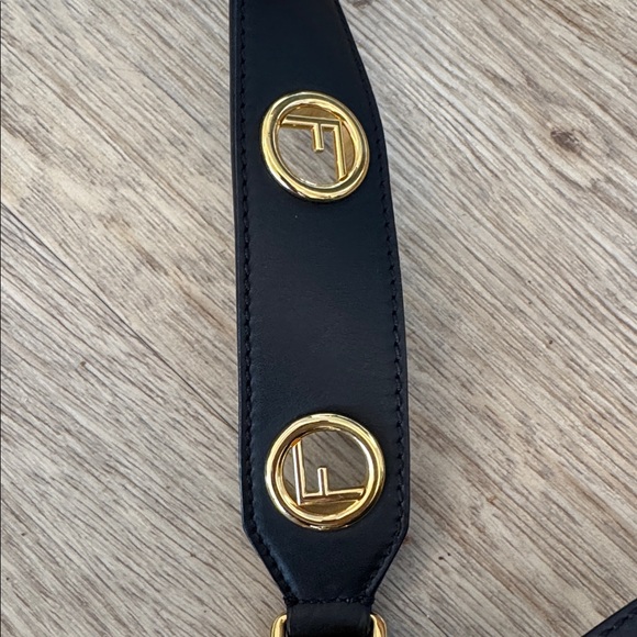 F is Fendi Black Leather Camera Crossbody Bag - Picture 4 of 6